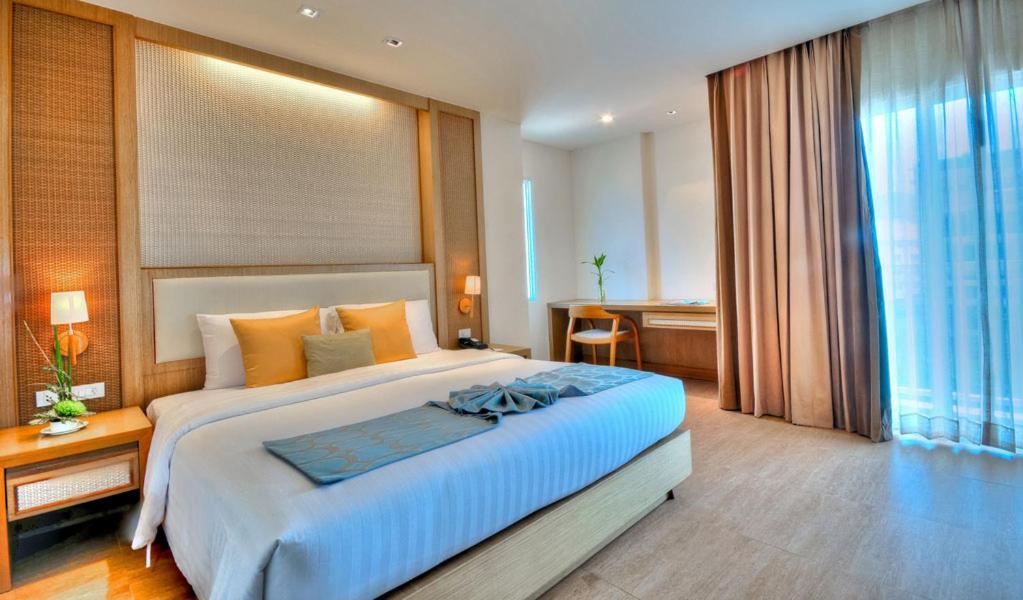 Ashlee Plaza Patong Hotel & Spa Dış mekan fotoğraf