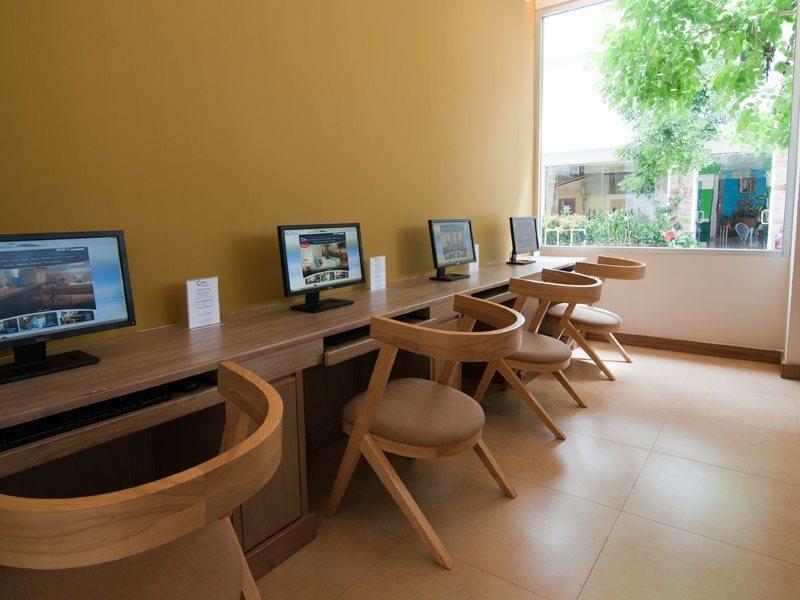 Ashlee Plaza Patong Hotel & Spa İş olanakları fotoğraf
